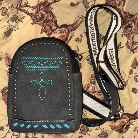 Montana West Handbags - MONTANA WEST Boot Stitch Sling Bag